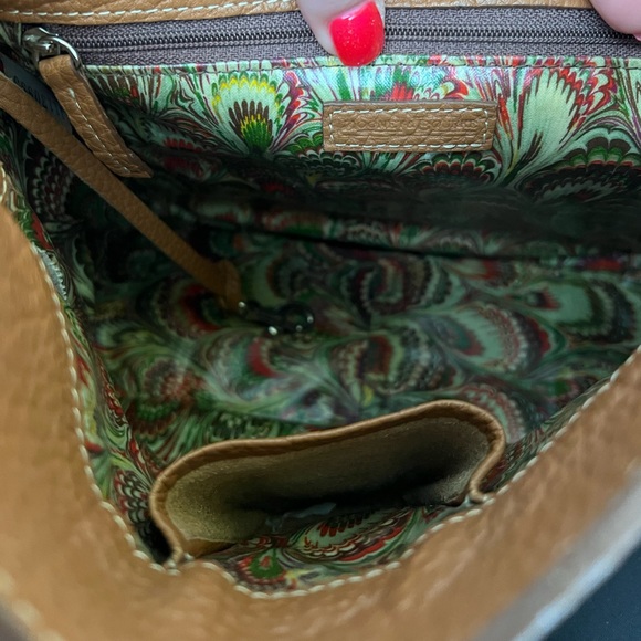 Dooney & Bourke pebbled camel leather square bag purse - Picture 9 of 13